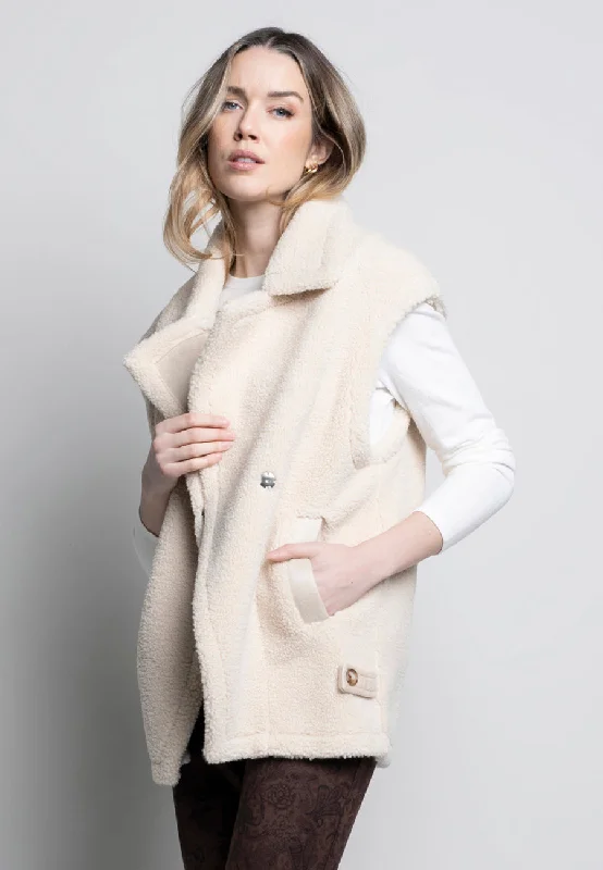 College JacketsOversized Faux Shearling Vest