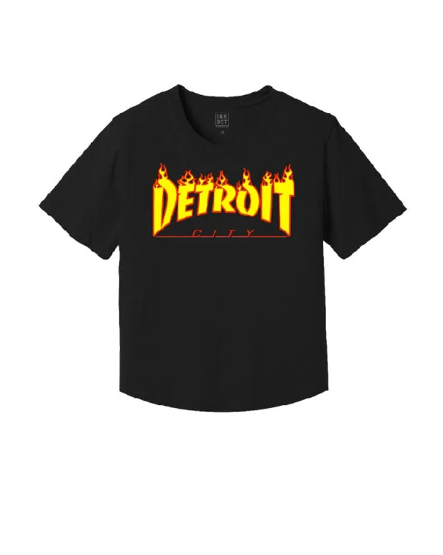 Zippered T-ShirtsInk Detroit City Kinda Cropped T-Shirt - Black