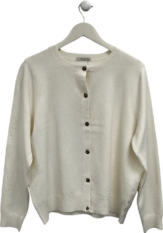 Minimalist cardiganTU Cream Button Cardigan UK 18