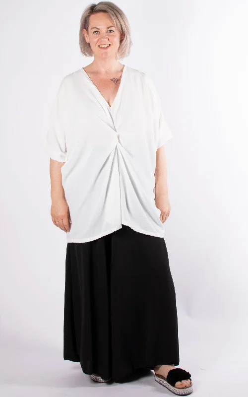 VNeckTopAuraWhoopi Twisted V-Neck Top | White