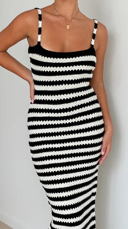 Dirndl DressKahnay Maxi Dress - Black / White Stripe